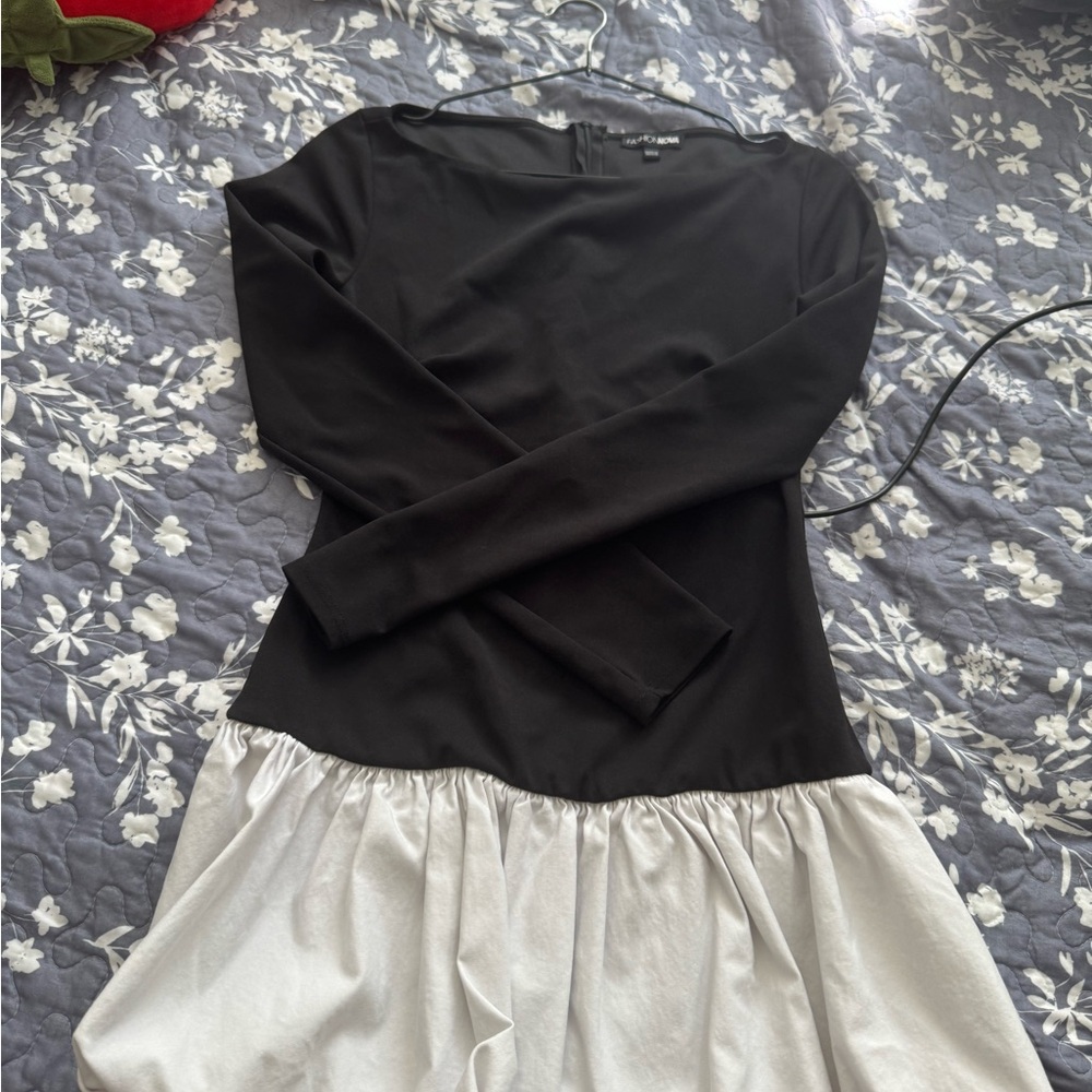 Black and White Long Sleeve Balloon Dress
